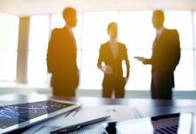 炸锅!西部万亿银行互换掌门,“上市教父”要再造一家上市银行?-程序员中文网