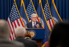 美联储主席：没有零风险的政策路径，美股估值相当高-程序员中文网