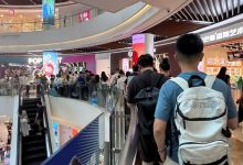 迷你版LABUBU一分钟售罄后,次日自提的消费者排长队-程序员中文网