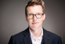 不满与美军方合作 OpenAI机器人业务负责人辞职-程序员中文网